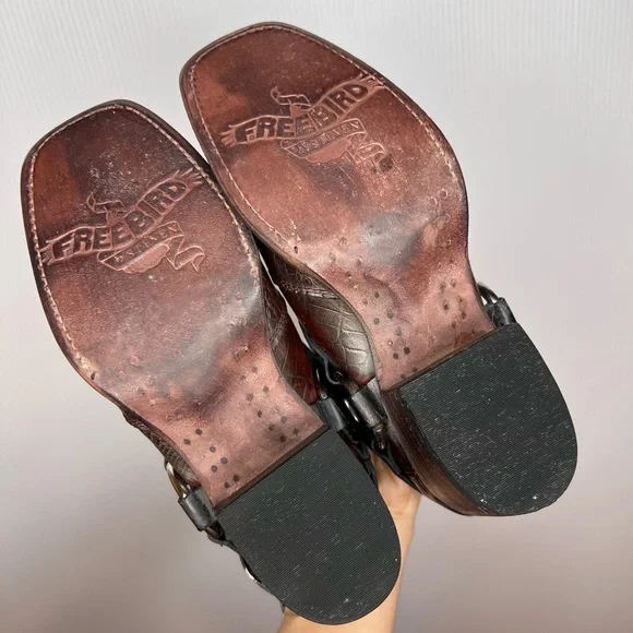 FREEBIRD Truce Croc Ankle Bootie. Size 7 - Picture 9 of 11